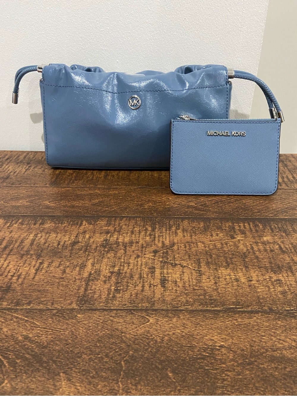 Michael Kors Matilda Small Cinched CrossbodyBag & JetSet Saffiano Coin Purse